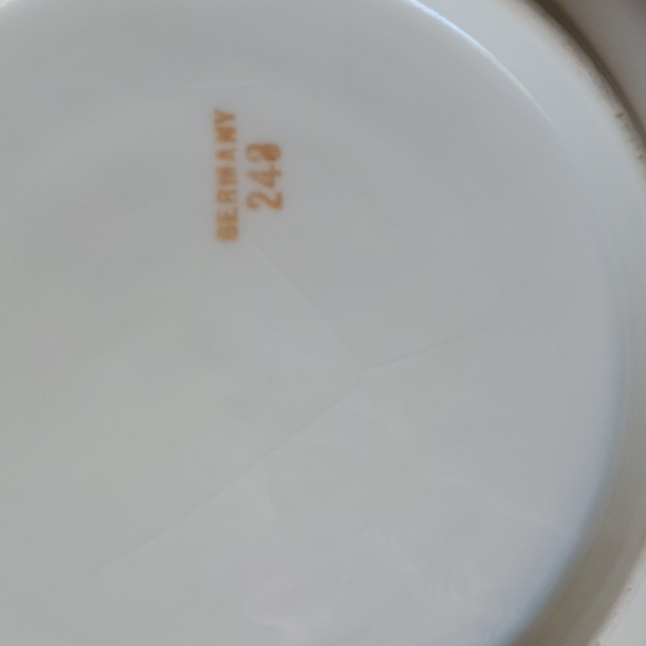 Hand painted German bowl floral embossed Pansies pink green - Picture 7 of 8